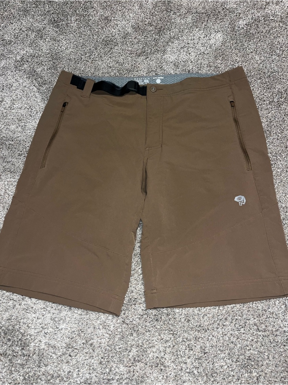 Mountain Hardware Shorts Mens 36 Beige Belted Hiking Outdoors 11” Stretch